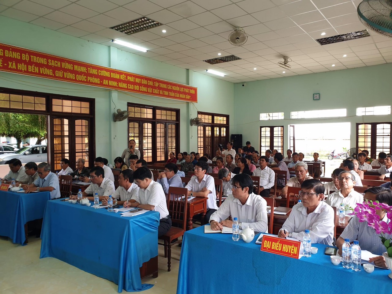 Đại biểu quốc hội tỉnh tiếp xúc cử tri ở xã Đức Phú